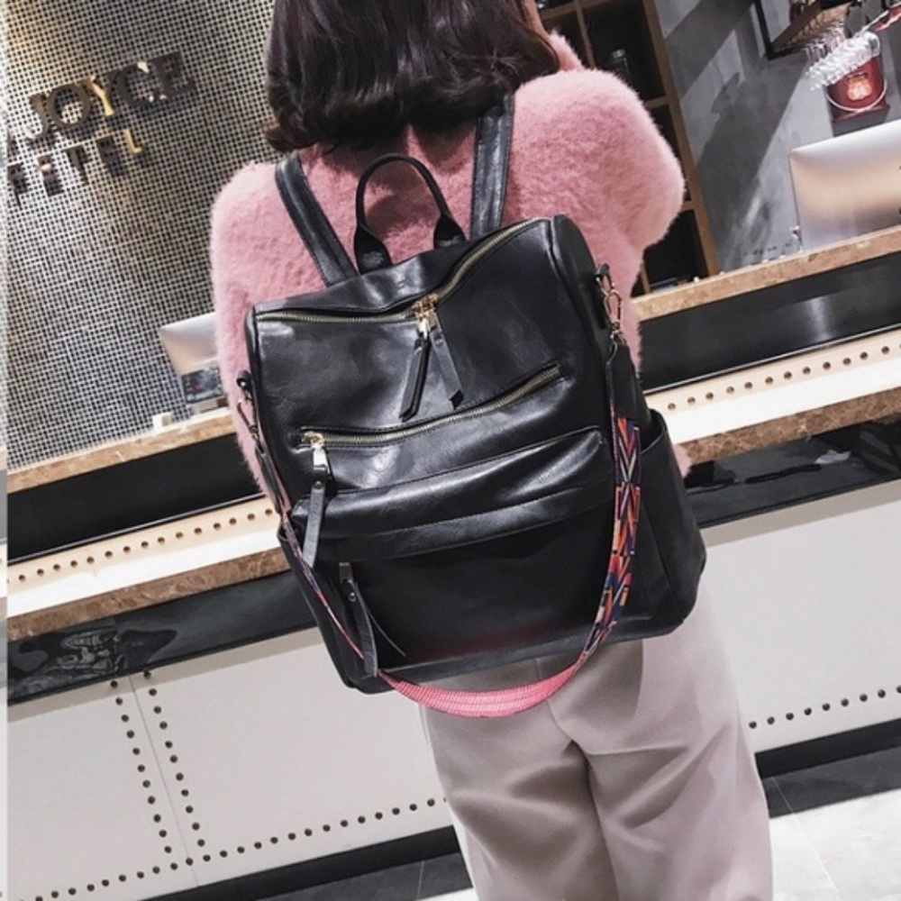 C'estle Via - Backpack/ Shoulder Bag - Picture 2 of 8